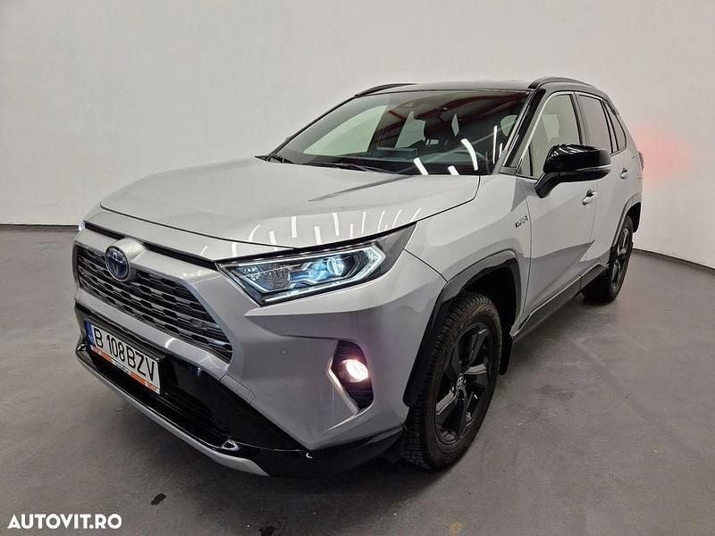 Argint Utilizat 2020 Toyota RAV4 Hybrid SUV | 29.750 EUR (Preț bun) - Imagine 1/4