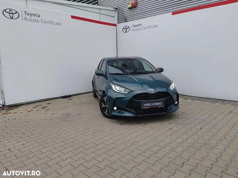 Culoareverde Nouă 2025 Toyota Yaris Hybrid Hatchback | 24.120 EUR - Imagine 1/4