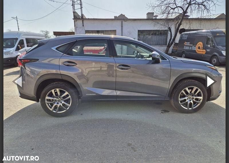 Culoaregri Utilizat 2020 Lexus NX300h Business Edition SUV | 28.500 EUR (Preț bun) - Imagine 1/4