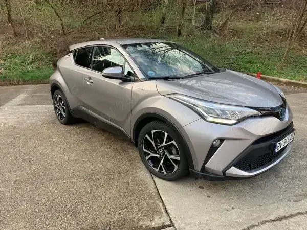 Utilizat 2020 Toyota C-HR SUV | 21.250 EUR (Preț OK) - Imagine 1/4