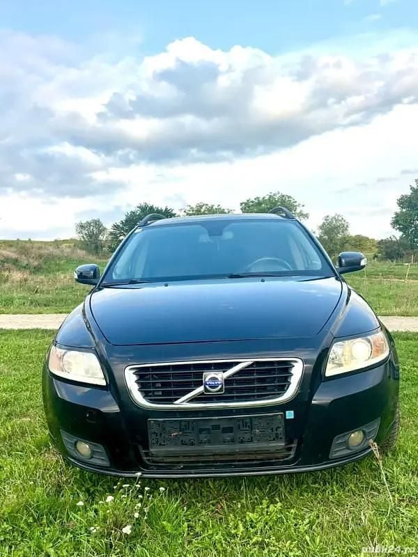 Utilizat 2008 Volvo V50 Break | 1.500 EUR - Imagine 1/4