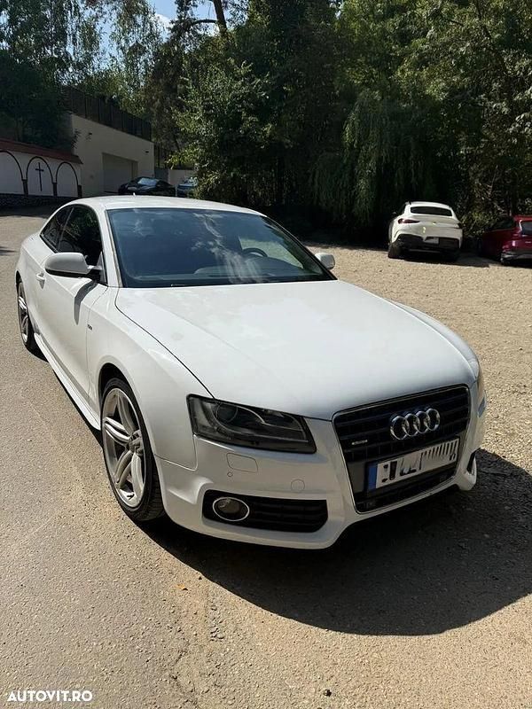 Culoarealb Utilizat 2011 Audi A5 Sport Coupe | 8.400 EUR (Preț OK) - Imagine 1/4