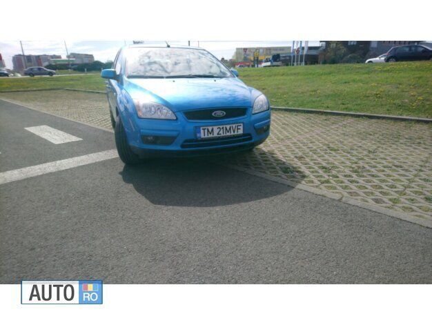 Albastru Utilizat 2007 Ford Focus Hatchback | 2.190 EUR (Preț OK) - Imagine 1/4