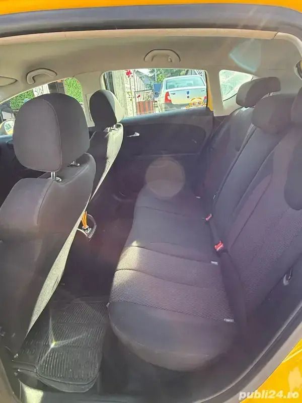 Utilizat 2009 Seat Leon Hatchback | 4.300 EUR (Preț OK) - Imagine 1/4