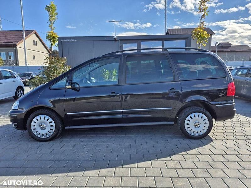 Second-hand VW Sharan 140 CP (102 kW) 2007 Culoarenegru Monovolum