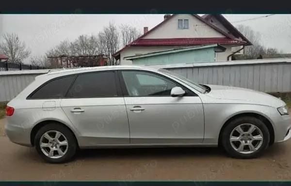 Utilizat 2010 Audi A4 Berlinǎ | 6.500 EUR (Preț OK) - Imagine 1/4