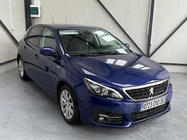 Albastru Utilizat 2018 Peugeot 308 Style Hatchback | 6.990 EUR (Super Preț) - Imagine 1/4