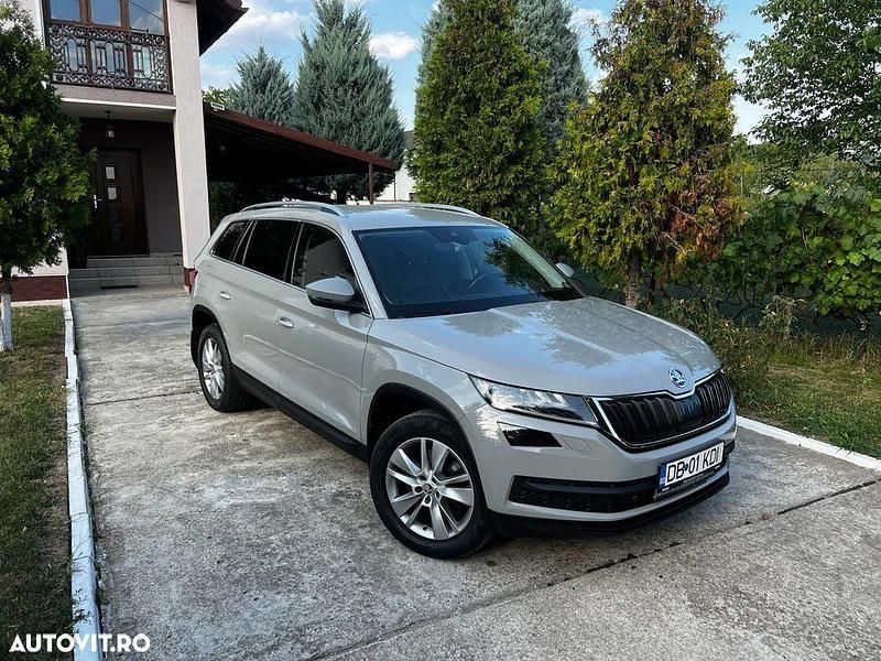 Gri Utilizat 2019 Skoda Kodiaq Style SUV | 26.200 EUR (Preț OK) - Imagine 1/4