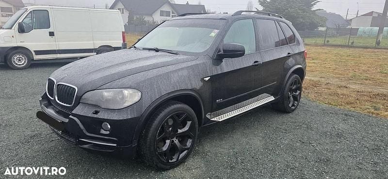 Second-hand BMW X5 Comfort Edition 235 CP (172 kW) 2008 Culoarenegru SUV