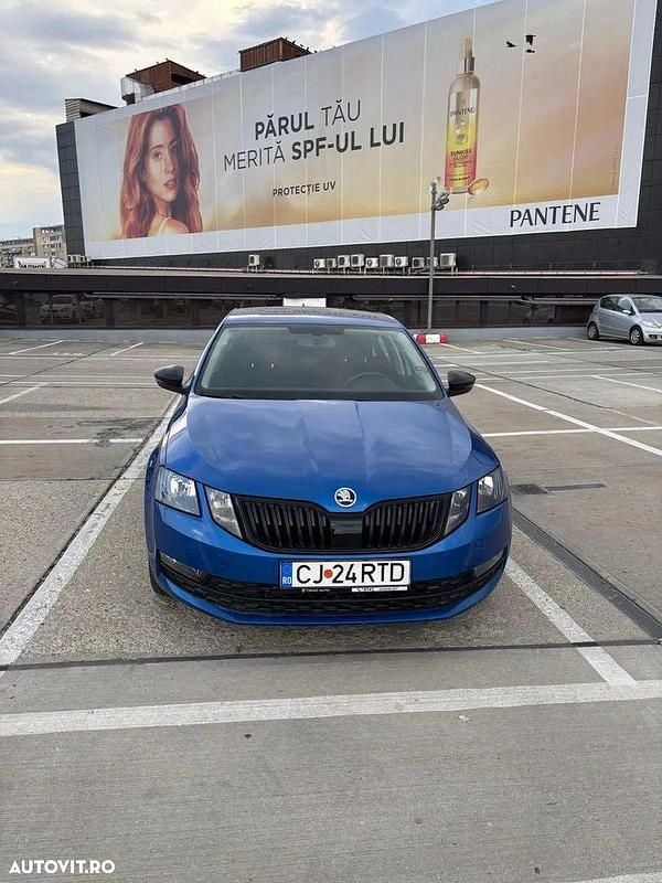Culoarealbastru Utilizat 2019 Skoda Octavia Ambition Berlinǎ | 15.950 EUR (Preț bun) - Imagine 1/4