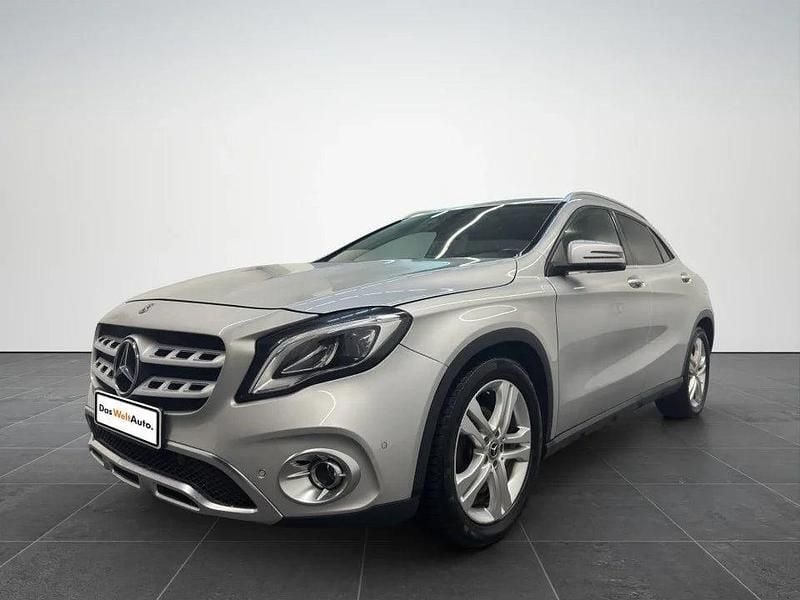 Second-hand Mercedes GLA200 156 CP (114 kW) 2018 SUV
