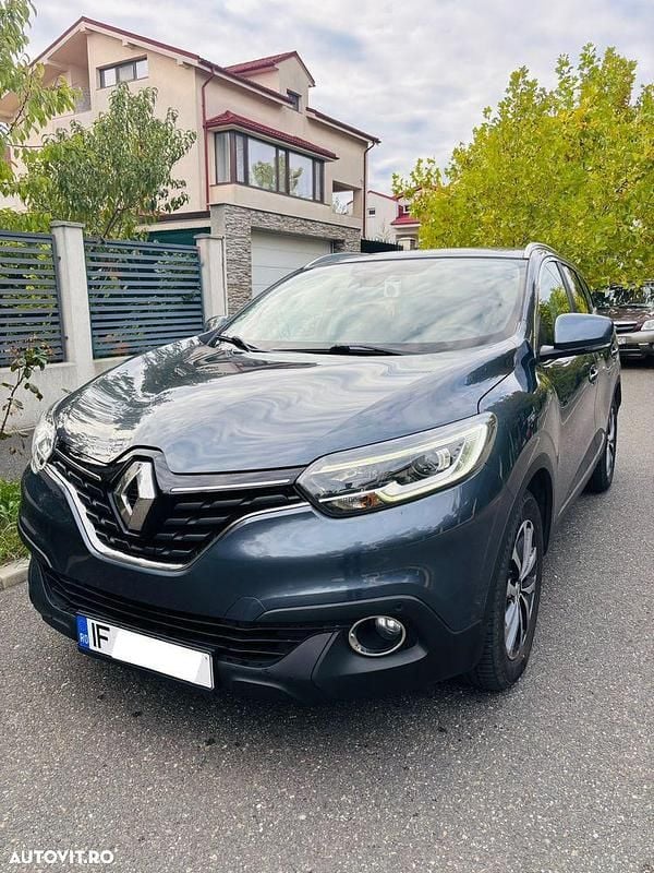 Culoaregri Utilizat 2017 Renault Kadjar Business SUV | 10.500 EUR (Preț bun) - Imagine 1/4