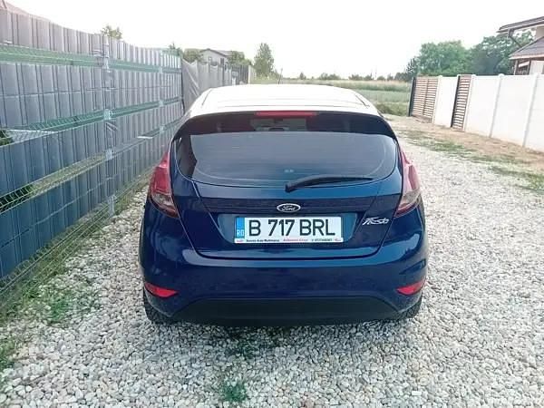 Second-hand Ford Fiesta 55 CP (40 kW) 2014 Albastru Hatchback