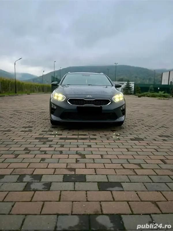 Utilizat 2020 Kia Ceed Sportswagon Break | 12.650 EUR - Imagine 1/4