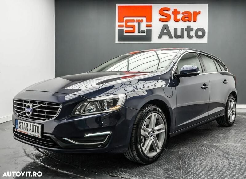 Albastru Utilizat 2014 Volvo V60 Break | 10.990 EUR (Preț OK) - Imagine 1/4