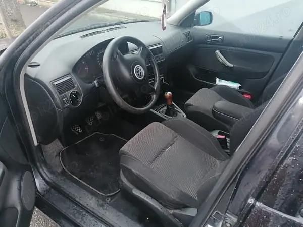 Utilizat 2003 VW Golf IV Hatchback | 2.000 EUR (Preț OK) - Imagine 1/4