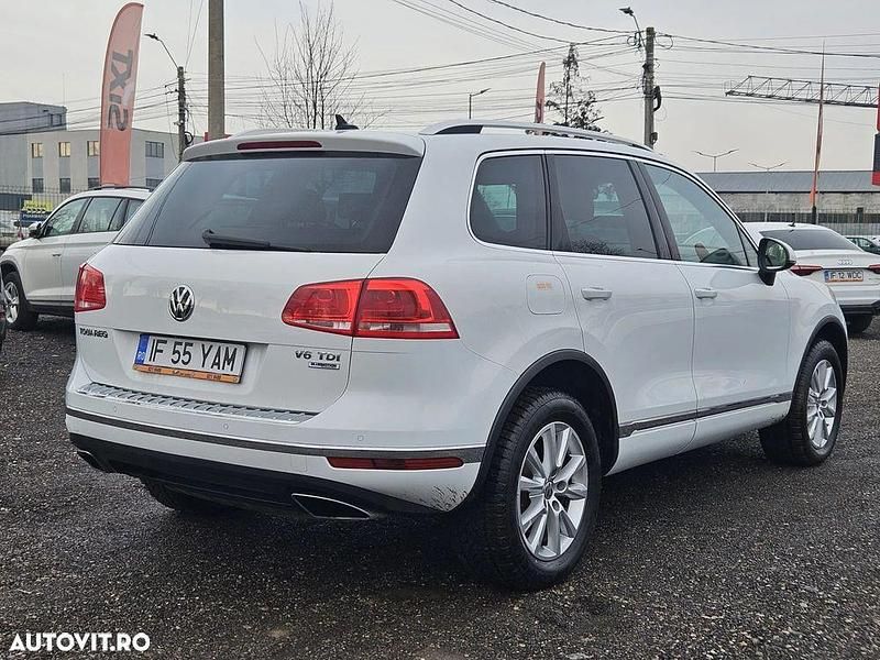 Second-hand VW Touareg 204 CP (150 kW) 2016 Culoarealb SUV
