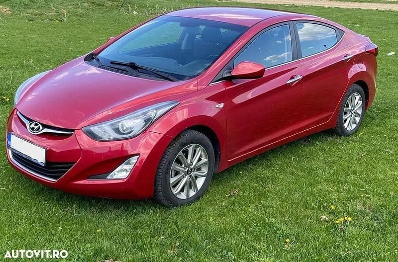 Rosu Utilizat 2014 Hyundai Elantra Berlinǎ | 8.999 EUR (Preț OK) - Imagine 1/4