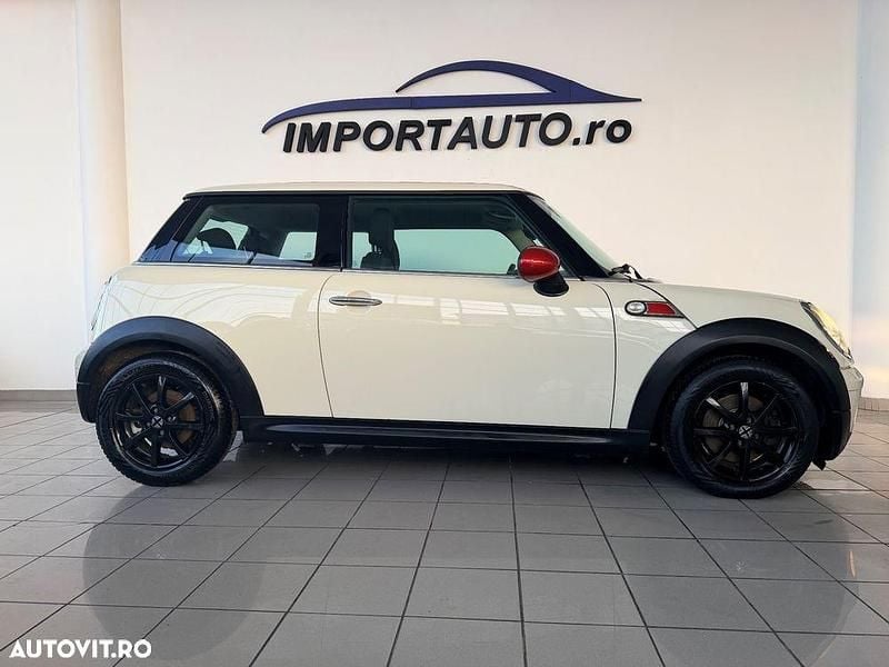 Second-hand Mini ONE 75 CP (55 kW) 2010 Culoarealb Hatchback