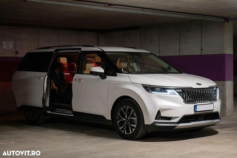 Second-hand Kia Carnival 200 CP (147 kW) 2020 Culoarealb Monovolum