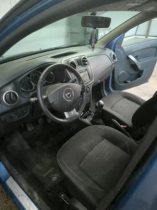 Utilizat 2013 Dacia Sandero Hatchback | 3.499 EUR (Preț OK) - Imagine 1/2