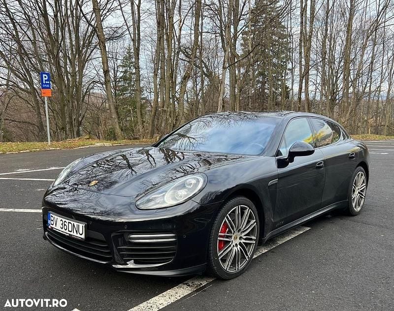 Second-hand Porsche Panamera 440 CP (323 kW) 2016 Culoarenegru Berlinǎ