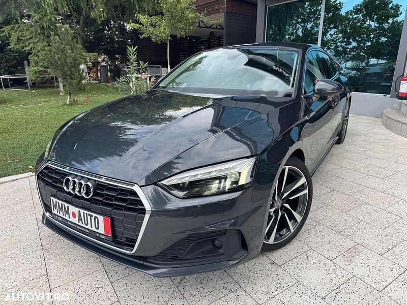 Gri Utilizat 2021 Audi A5 Sportback Berlinǎ | 22.500 EUR (Preț bun) - Imagine 1/4