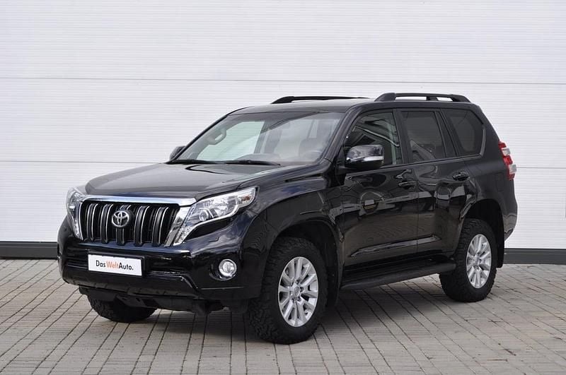 Negru metalic Utilizat 2017 Toyota Land Cruiser Comfort SUV | 34.000 EUR (Preț OK) - Imagine 1/4