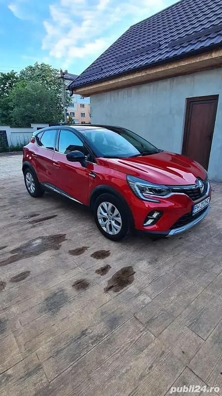 Second-hand Renault Captur 160 CP (117 kW) 2021 Rosu SUV