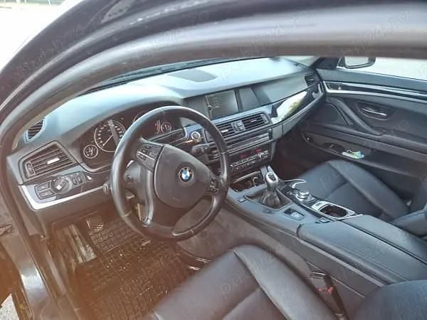 Second-hand BMW 520 184 CP (135 kW) 2010 Berlinǎ