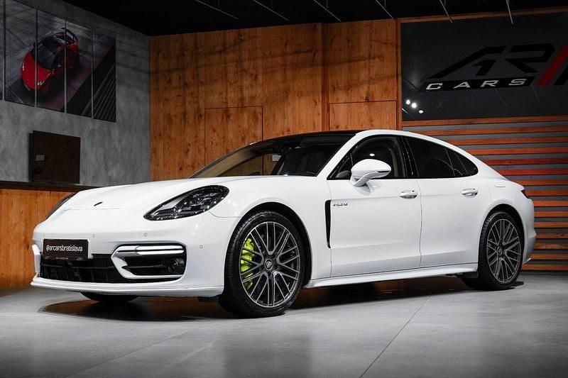 Second-hand Porsche Panamera 4S 441 CP (324 kW) 2022 Bej Berlinǎ