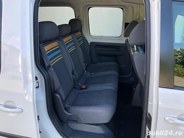 Second-hand VW Caddy 115 CP (84 kW) 2013 Alb Monovolum