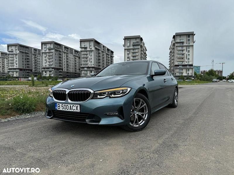 Culoareverde Utilizat 2020 BMW 320 Luxury Line Berlinǎ | 20.500 EUR (Super Preț) - Imagine 1/4