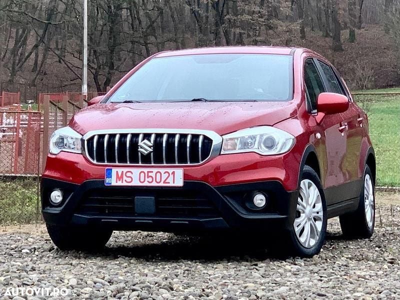 Culoarerosu Utilizat 2017 Suzuki SX4 S-Cross Comfort SUV | 9.700 EUR (Preț OK) - Imagine 1/4