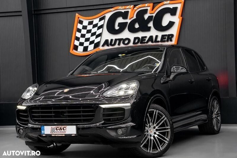 Negru Utilizat 2017 Porsche Cayenne S Platinum Edition SUV | 31.900 EUR (Super Preț) - Imagine 1/4