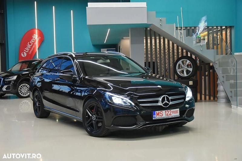 Culoarenegru Utilizat 2015 Mercedes C200 Avantgarde Break | 11.990 EUR (Preț OK) - Imagine 1/4