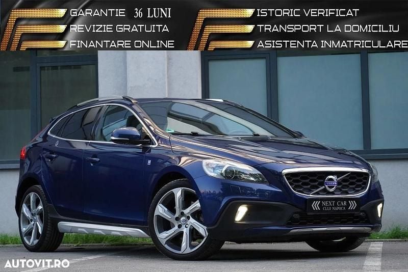 Albastru Utilizat 2015 Volvo V40 CC Summum Break | 14.950 EUR - Imagine 1/4