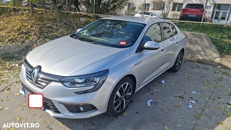 Argint Utilizat 2020 Renault Mégane IV Business Berlinǎ | 14.999 EUR (Preț OK) - Imagine 1/4