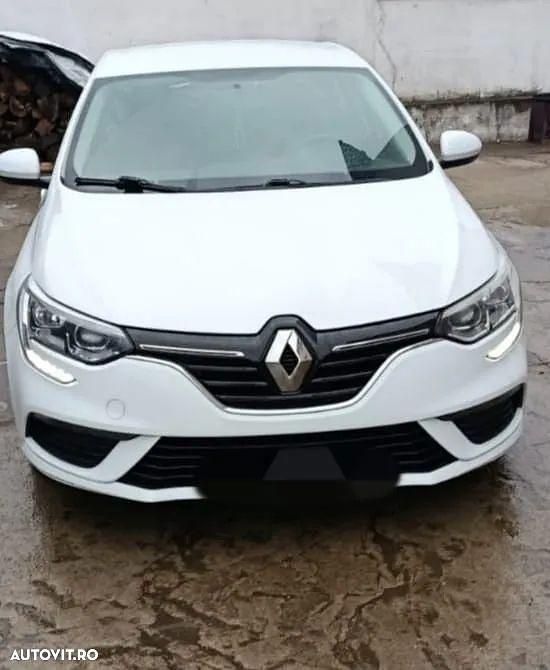 Culoarealb Utilizat 2018 Renault Mégane IV Life Berlinǎ | 9.200 EUR (Preț OK) - Imagine 1/4