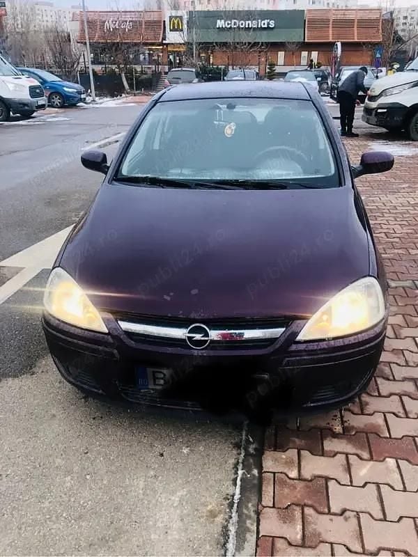 Second-hand Opel Corsa 51 CP (37 kW) 2006 Violet Hatchback