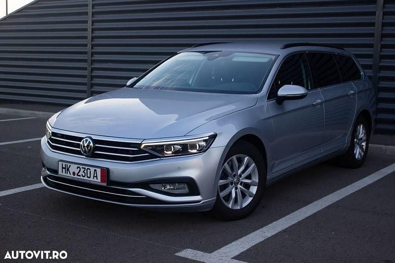 Culoareargint Utilizat 2020 VW Passat Highline Break | 16.700 EUR (Preț OK) - Imagine 1/4