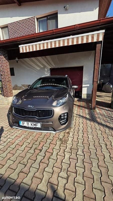 Second-hand Kia Sportage GT-Line 185 CP (136 kW) 2018 Culoaremaro SUV