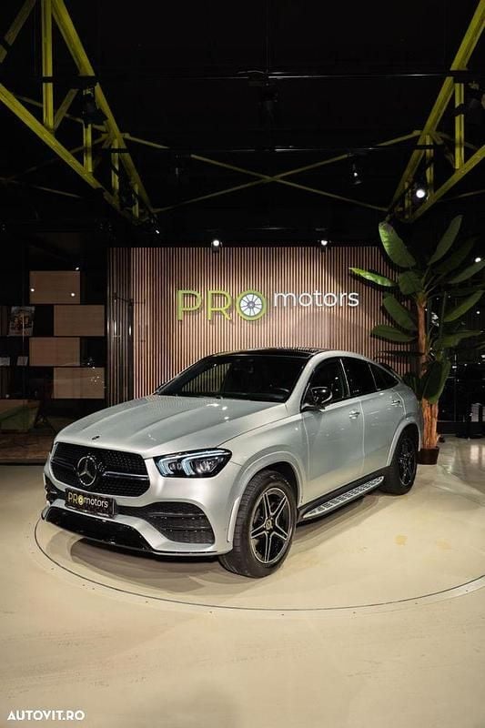 Culoareargint Utilizat 2021 Mercedes GLE350 Coupe | 67.400 EUR (Preț OK) - Imagine 1/4
