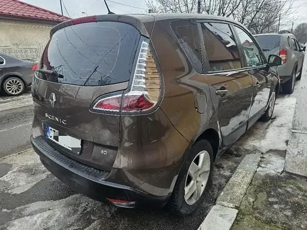Second-hand Renault Scénic III 110 CP (80 kW) 2013 Monovolum