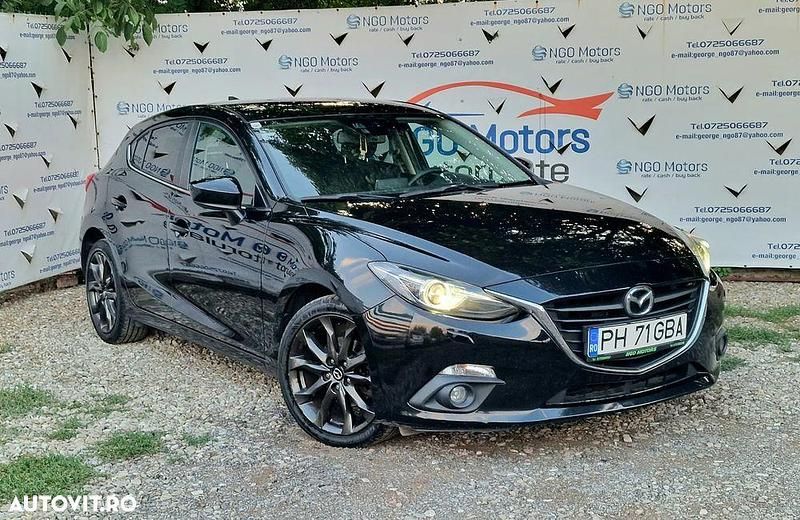 Culoarenegru Utilizat 2017 Mazda 3 Exclusive-Line Hatchback | 8.990 EUR (Preț OK) - Imagine 1/4