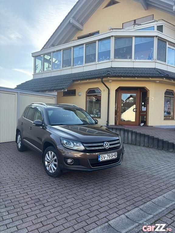 Maro Utilizat 2013 VW Tiguan SUV | 12.200 EUR (Preț bun) - Imagine 1/4