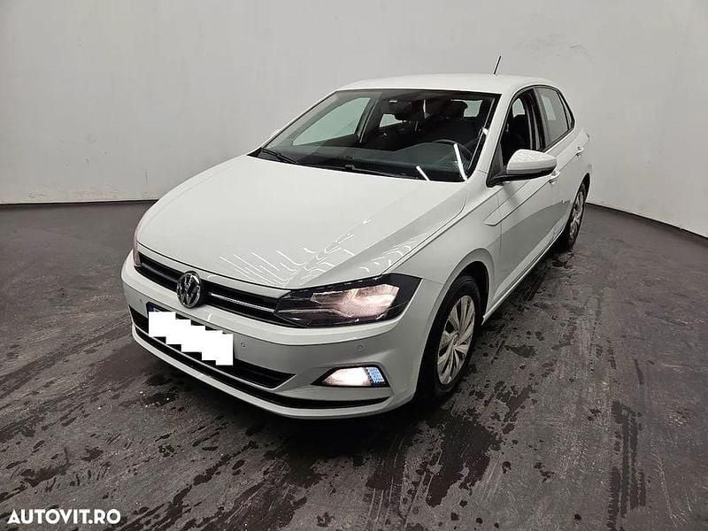 Second-hand VW Polo Comfortline 95 CP (69 kW) 2020 Culoarealb Hatchback