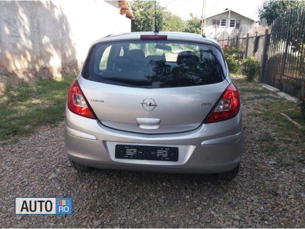 Second-hand Opel Corsa 90 CP (66 kW) 2007 Gri Hatchback