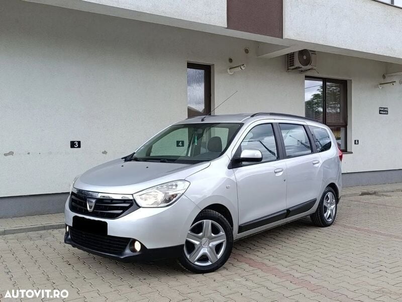 Gri Utilizat 2014 Dacia Lodgy Monovolum | 4.490 EUR (Preț OK) - Imagine 1/4
