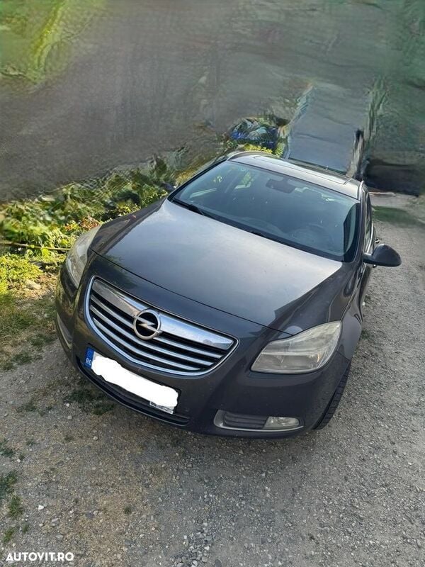 Gri Utilizat 2012 Opel Insignia Break | 4.050 EUR (Preț OK) - Imagine 1/4